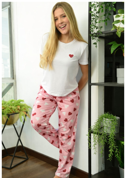 PIJAMA EN PANTALON CORAZONES, REF 2311